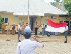 Ikuti Upacara Bendera, Kapolsek Barebbo Sampaikan Himbauan Kamtibmas dan Operasi Keselamatan Pallawa 2026