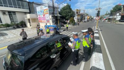Ops Keselamatan, Polantas Bone Imbau Pengendara Gunakan Safety Belt, Ini Manfaatnya