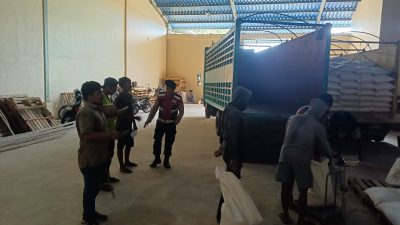 ‎Polisi Penggerak Dukung Ketahanan Pangan, Kawal Panen Jagung Hingga Pendistribusian ke Bulog