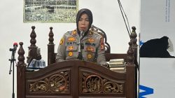 Kapolsek Lamuru Bacakan Sambutan Bupati Bone dan Sampaikan Imbauan Kamtibmas pada Safari Ramadhan