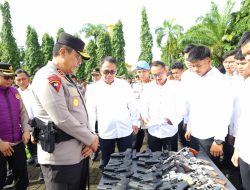 Kapolda Sulsel Pimpin Apel Pengecekan Senjata Api Serentak serta Penyambutan Personel Brimob BKO Polda Aceh