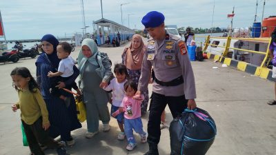Satpolairud Polres Bone Tunjukkan Peran Humanisnya Melalui Program Polisi Penolong