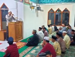 Kanit Binmas Polsek Barebbo Sampaikan Himbauan Kamtibmas di Masjid Nurul Husein Bottoe