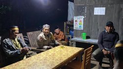 Apresiasi Peran Aktif Masyarakat, Bhabinkamtibmas Polsek Ponre  Sambangi Pos Satkamling di Desa Salebba