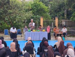 Polisi Berikan Tausiah Jelang Buka Puasa di UPT SMP Negeri 4 Barebbo