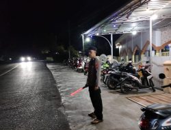 Personil Polsek Palakka Pastikan Sholat Tarawih Berjalan Lancar dengan Lakukan PAM
