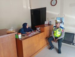 Ops Ketupat 2026, Satlantas Polres Bone Sambangi Travel Minimalisir Laka Lantas
