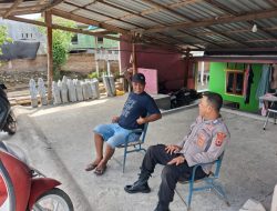 Bhabinkamtibmas Polsek Ajangale Sambangi Warga, Ajak Jaga Kamtibmas