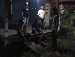 Ciptakan Kamtibmas Kondusif, Anggota Polsek Salomekko Laksanakan Patroli Malam