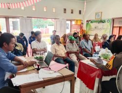 Ibu Bhabin Hadiri RAT Koperasi Merah Putih Kelurahan Tokaseng