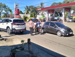 Personel Polsek Lappariaja Kontrol ke SPBU, Ccegah Penyalahgunaan Penyaluran BBM