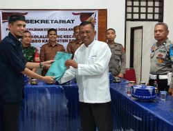 Pendaftaran Calon Kades PAW Desa Kajaolaliddong, Wakapolsek Barebbo Hadiri dan Pastikan Situasi Kondusif