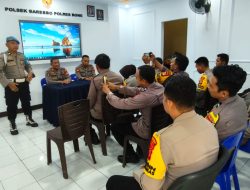 Kapolsek Barebbo Pimpin Anev Personel, Tekankan Disiplin dan Tanggung Jawab Tugas