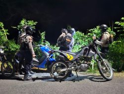 Patroli Malam Sat Samapta Polres Bone Pastikan Kota Watampone Aman di Malam Hari