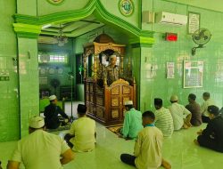KBO Sat Binmas Polres Bone Sampaikan Pesan Kamtibmas di Masjid Jami’ Amilin Tibojong