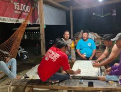 ‎Bangun Komunikasi Kamtibmas, Bhabinkamtibmas Bripka Arman Sambangi Warga