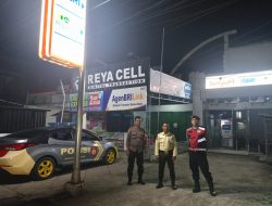 Patroli Polsek Awangpone Intensifkan Pemantauan Kamtibmas Malam Hari