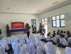 Sat Binmas Polres Bone Berikan Penyuluhan Bahaya Narkoba di SMP Amir Islam Panyula