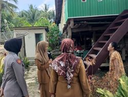 Bhabinkamtibmas Brigpol Elvira Sari Lakukan Pendampingan Tim Kesehatan, Cek Lingkungan Asri