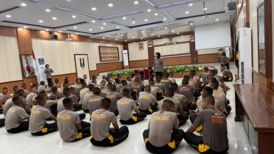 Personel Sat Binmas Polres Bone Berikan Bimbingan Konseling kepada Siswa Latja Bintara Brimob T.A. 2026