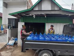 Sambangi Depot Air Isi Ulang, Polisi Ingatkan Ini  