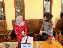 Brigpol Fitriani Bangun Komunikasi yang Humanis Melalui Kegiatan Sambang Desa