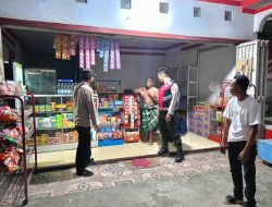 Personel Polsek Awangpone Laksanakan Patroli Biru Pantau Situasi Kamtibmas Malam Hari