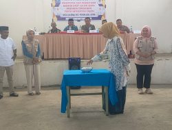 Pengundian nomor urut calon kepala desa PAW desa salebba, dihadiri oleh Kapolsek Ponre