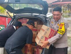Polisi Hadir Kawal Bantuan Banjir untuk Warga Masumpu, PT SGN Arasoe Salurkan Logistik Kemanusiaan