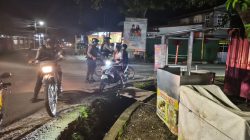 Ciptakan Bone Aman dari Aski Tawuran Kelompok, Tim Patroli Presisi Samapta Polres Bone tingkatkan Patroli Blue Light
