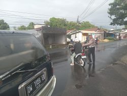 Unit Lantas Polsek Tanete Riattang Intens Jaga Kelancaran Arus Kendaraan di Sejumlah Persimpangan