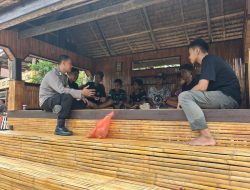 Jalin Kebersamaan dengan Warga Binaan, Bhabinkamtibmas Sampaikan Pesan Kamtibmas di Ajangale