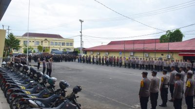 Wakapolres Bone Pimpin Gelar Pasukan Pengamanan Pilkades PAW 2026, Tekankan Harkamtibmas