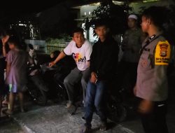 Personil Piket Regu I Polsek Barebbo Gelar Patroli Biru dan Sampaikan Pesan Kamtibmas