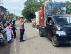 Personel Polsek Lappariaja Laksanakan Pengamanan Pawai Akbar Tahun Baru Islam 1 Muharram 1448 H/2026 M di SMAN 5 Bone