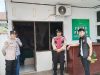 Personel Polsek Ajangale Laksanakan Pengamanan Sidang Keliling Pengadilan Negeri Watampone di Pompanua