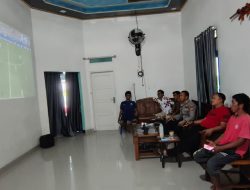 Kapolsek Salomekko AKP Darfin Tahrir, SH Laksanakan Coffee Morning Sambil Nobar Piala Dunia 2026
