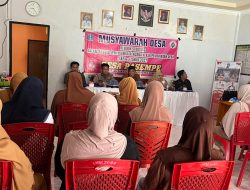 Bhabinkamtibmas Hadiri Kegiatan Rembuk Stunting dalam Rangka Penyusunan RKPDes Tahun 2027 di Desa Pasempe