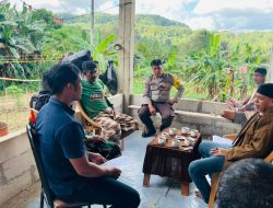 Bhabinkamtibmas Aiptu Mansur Selesaikan Permasalahan Warga Melalui Problem Solving