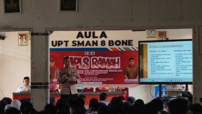 Kapolsek Kajuara Iptu Tajuddin Jadi Pemateri pada Kegiatan MPLS SMAN 8 Bone