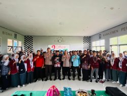 Kapolsek Kajuara Iptu Tajuddin Jadi Pemateri MPLS di SMKN 6 Bone, Kecamatan Kajuara