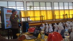 GIAT KAPOLSEK TONRA SELAKU PEMATERI DALAM GIAT MPLS DI SMA NEGERI 10  BONE DI DESA BULU BULU KECAMATAN TONRA