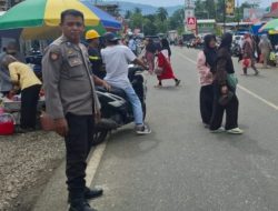 Anggota Polsek Libureng Laksanakan Pengamanan di Pasar Tradisional Tanabatue