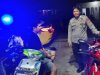 LAKSANAKAN SAMBANG DAN PATROLI MALAM ANTISIPASI BALAP LIAR DI DESA LAMPOKO ITULAH CARA BHBAINKAMTIBMAS