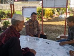 Bripka Saharuddin Berikan Imbauan Kamtibmas, Ajak Warga Menjaga Keamanan Bersama