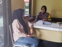 Polwan Polsek Tellu Siattinge Tingkatkan Pelayanan Administrasi Pengaduan Warga Melalui Pendekatan Humanis