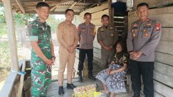 Kekompakan Tripika Palakka Saat Pembagian Sembako kepada Warga Kurang Mampu
