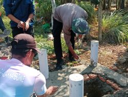 ‎Polsek Awangpone Dampingi Penentuan dan Pematokan Titik Koordinat untuk Keselamatan Penerbangan Bandara Arung Palakka Bone
