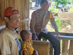 Bhabinkamtibmas Polsek Kahu Sambang di desa Binaan Wujudkan Kamtibmas
