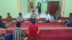 Kapolsek Kajuara Iptu Tajuddin Laksanakan Kegiatan Subuh Curhat, Jalin Silaturahmi Bersama Warga
